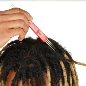 Annie Dreadlocks Crochet Needle, Dual Style 2 and 3 Hook (0.5mm)