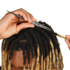 Annie Dreadlocks Crotchet Needle, 2-Hook (0.5mm) with Pik