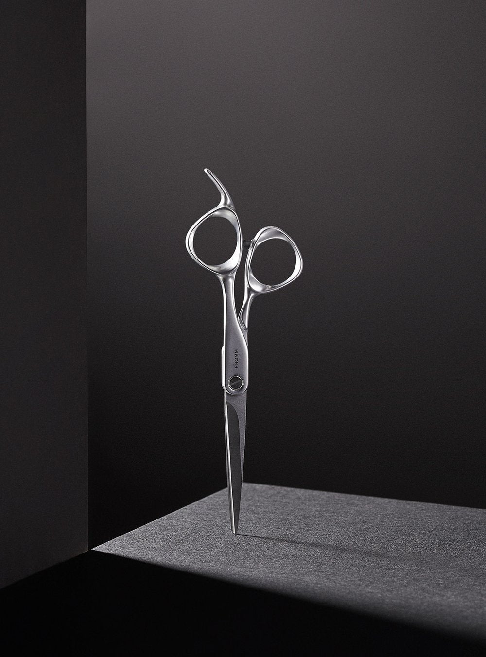 Fromm Transform 5.75” Left-Handed Hair Shear